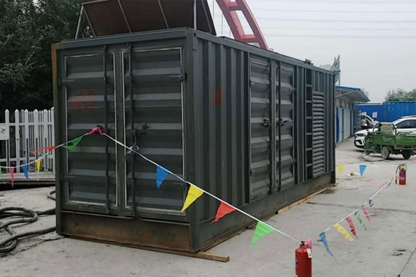 嘉黎发电机租赁空气滤清器多久更换一次？